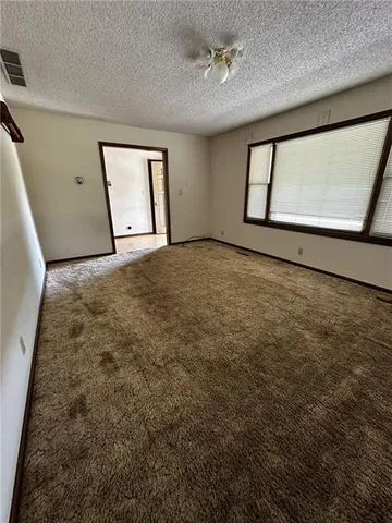 $250,000 | 1808 West Quincy Street, Pittsburg, KS 66762