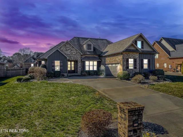 $725,000 | 1619 Amhurst Lane, Maryville, TN 37801