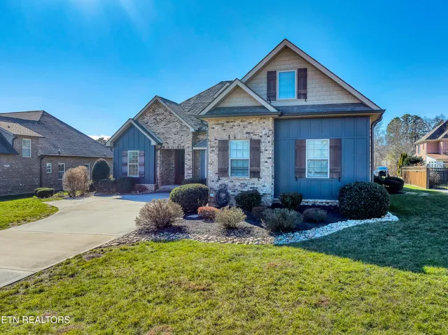 $725,000 | 1619 Amhurst Lane, Maryville, TN 37801