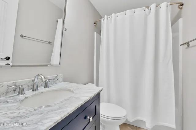 $725,000 | 1619 Amhurst Lane, Maryville, TN 37801