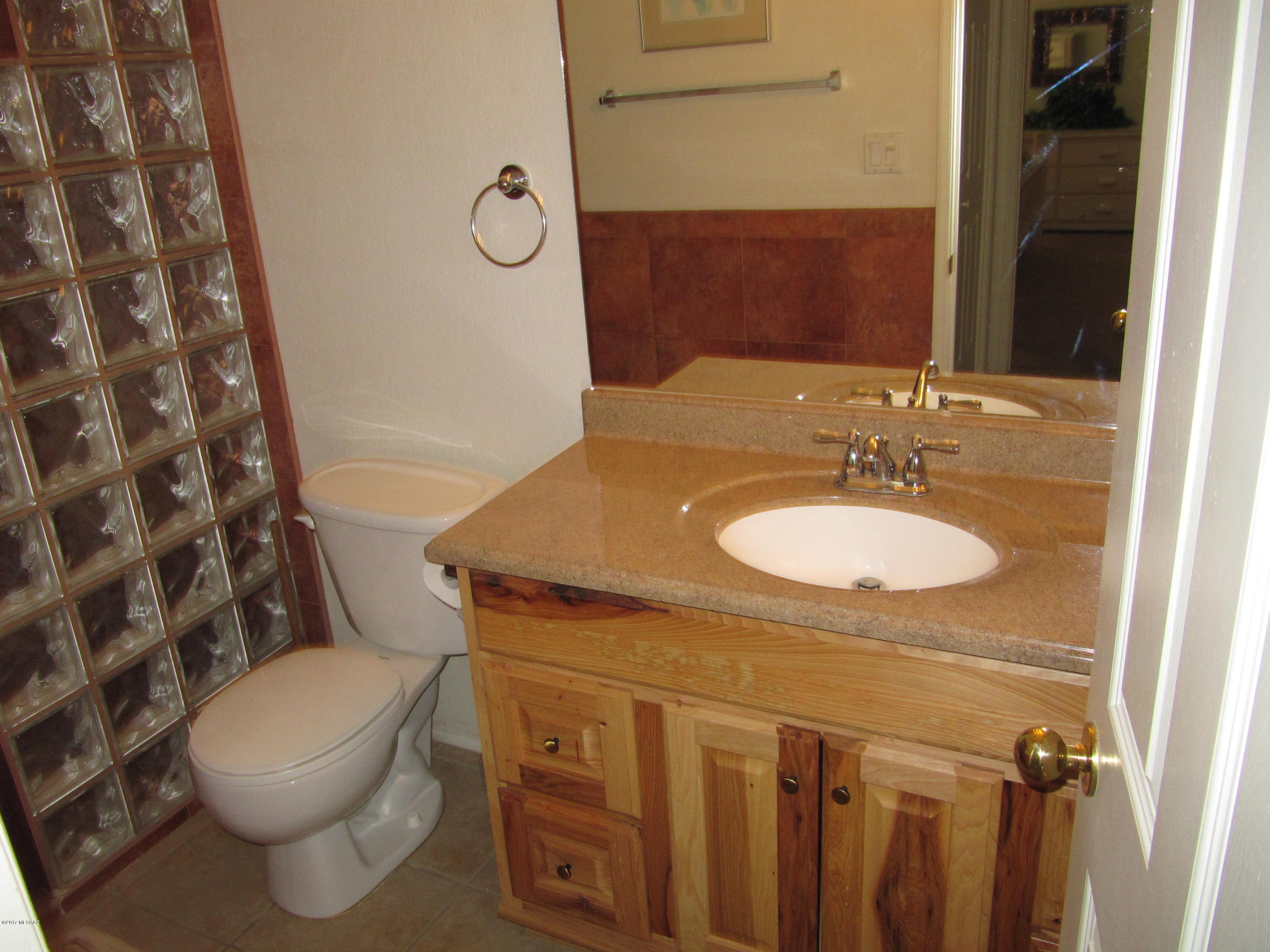 5500 North Valley View Road, Unit 118 Tucson, AZ 85718 - Photo 13 of 16