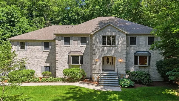 $1,425,000 | 331 Prospect Street, Framingham, MA 01701