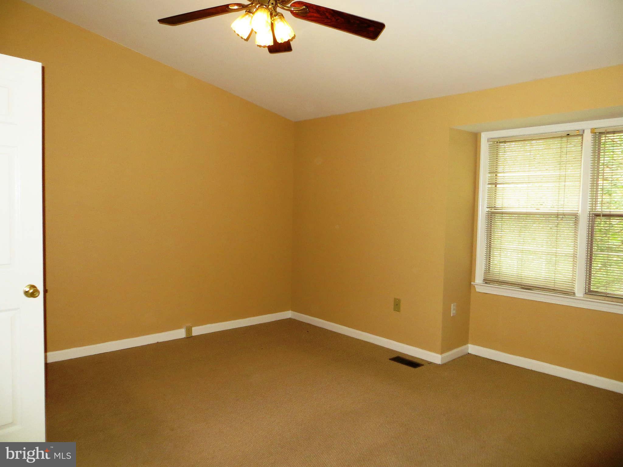 8004 Reed Court Frederick, MD 21701 - Photo 14 of 23 Vaulted ceiling and walk-in closet