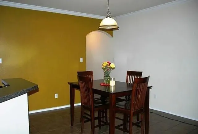 $2,500 | 713 Aries Drive, Euless, TX 76040