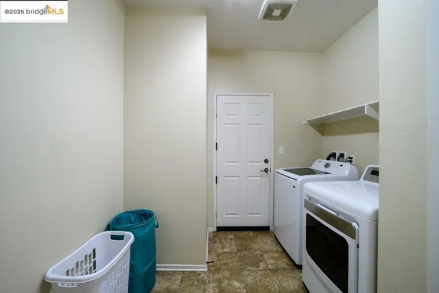 $550,000 | 1350 Mistletoe Drive, Beaumont, CA 92223