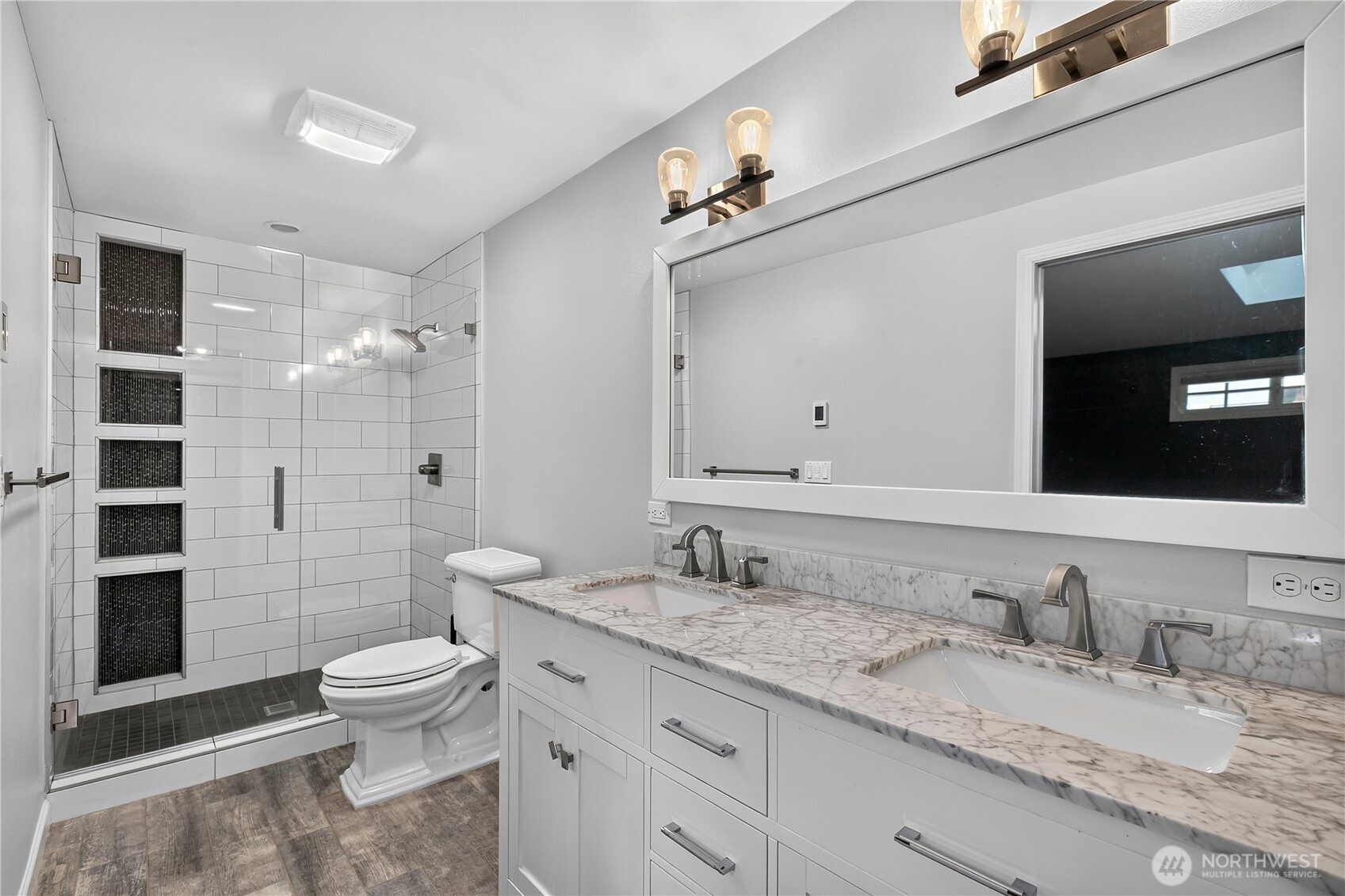 19032 86th Avenue Northeast Bothell, WA 98011 - Photo 16 of 32 Gallery Image 16