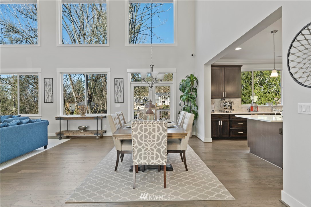15928 99th Place Northeast Bothell, WA 98011 - Photo 4 of 36 Gallery Image 4