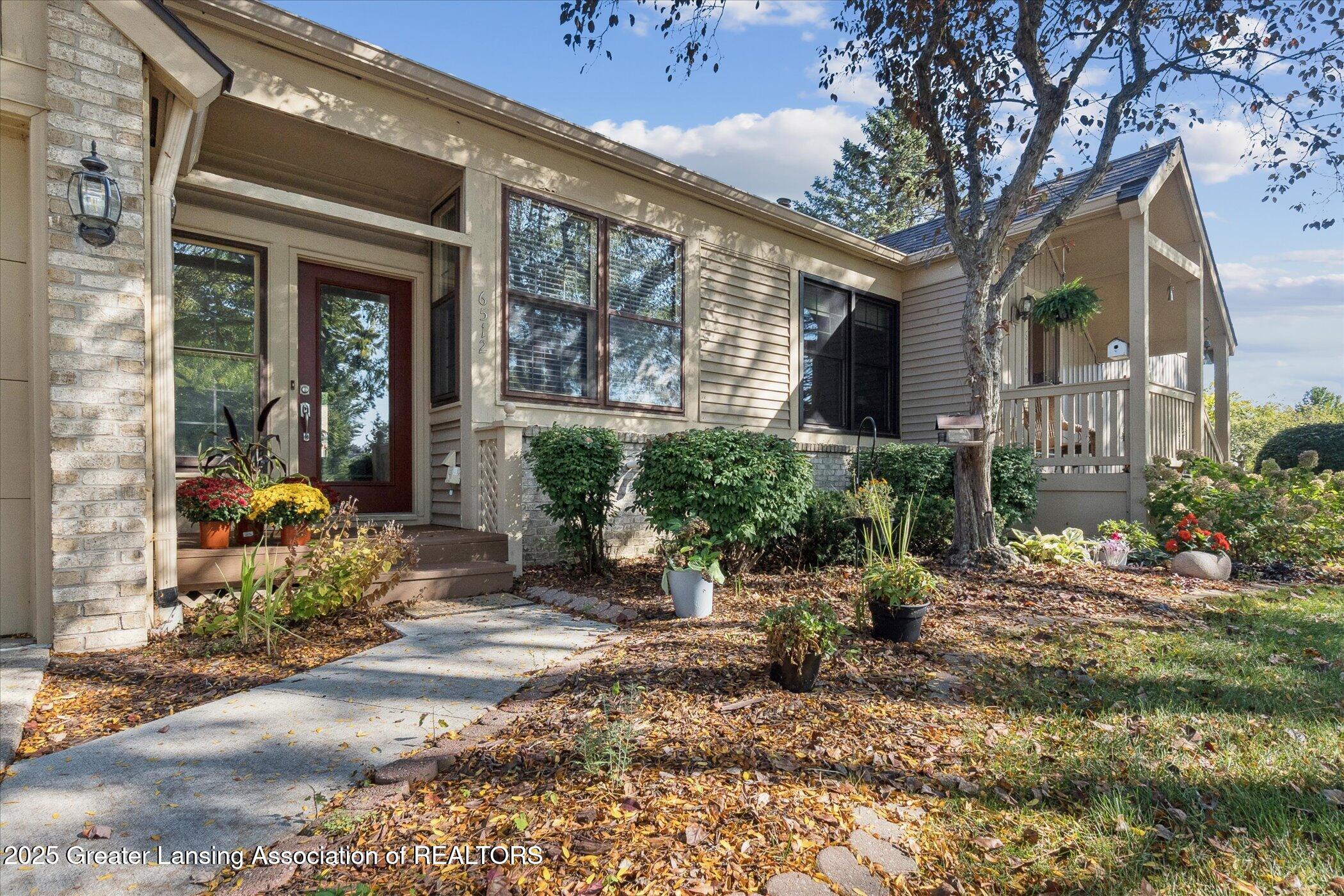 6512 Spring Tree Lane, Unit 14 Lansing, MI 48917 - Photo 1 of 38 20250927114539474588000000-o