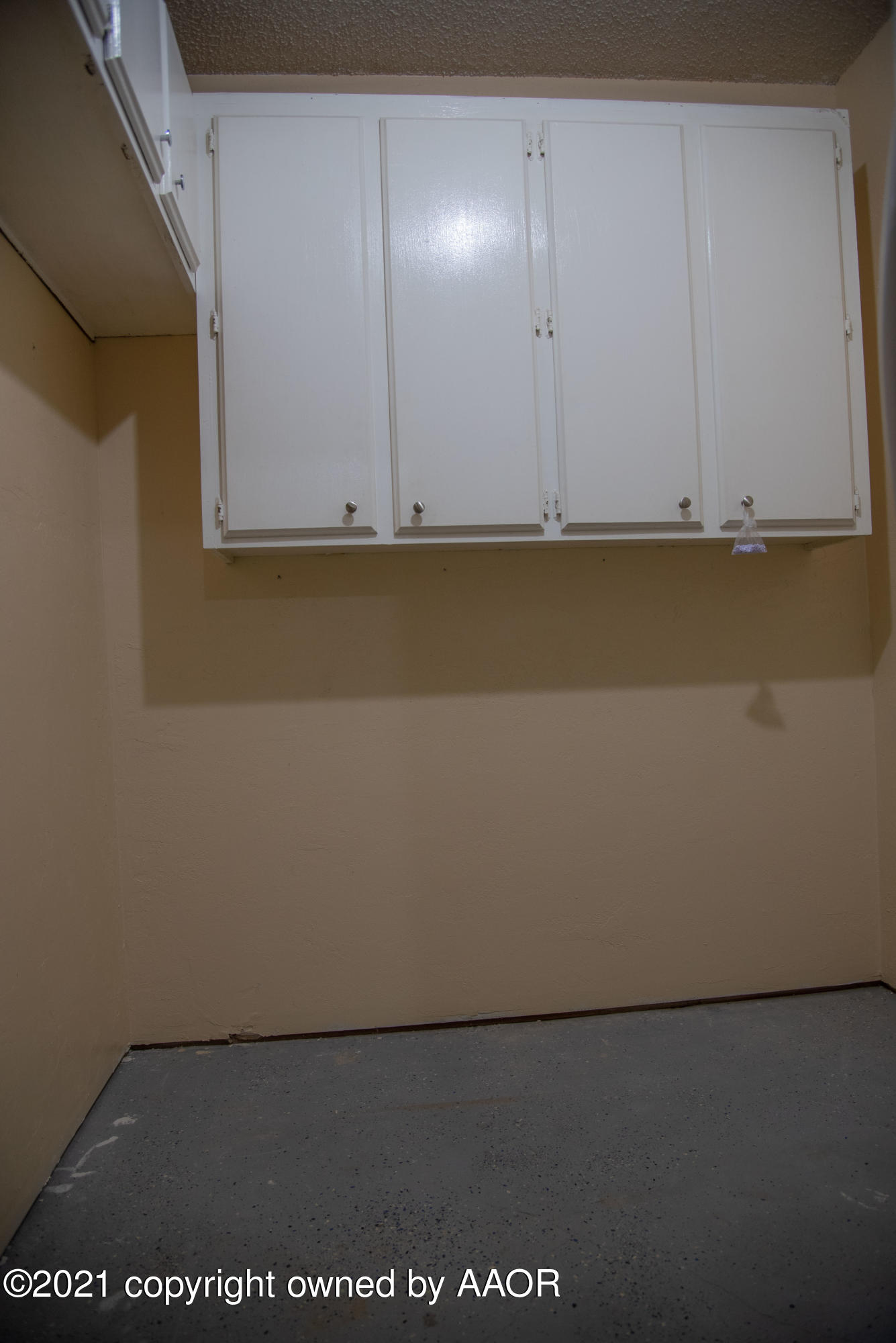 5101 South Austin Street Amarillo, TX 79110 - Photo 17 of 24 a view of an empty room