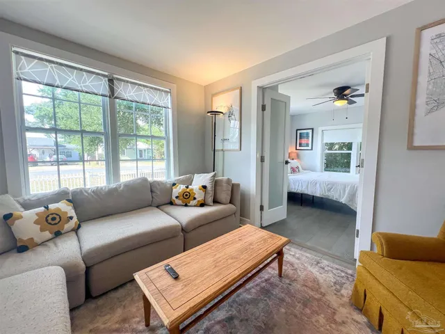 $1,800 | 1315 Dexter Avenue, Pensacola, FL 32507
