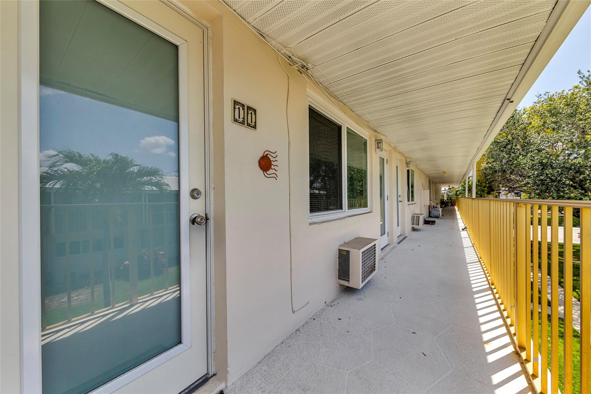 11 Southwest 4th Avenue, Unit 11 Boca Raton, FL 33432 - Photo 3 of 39 Photo 3