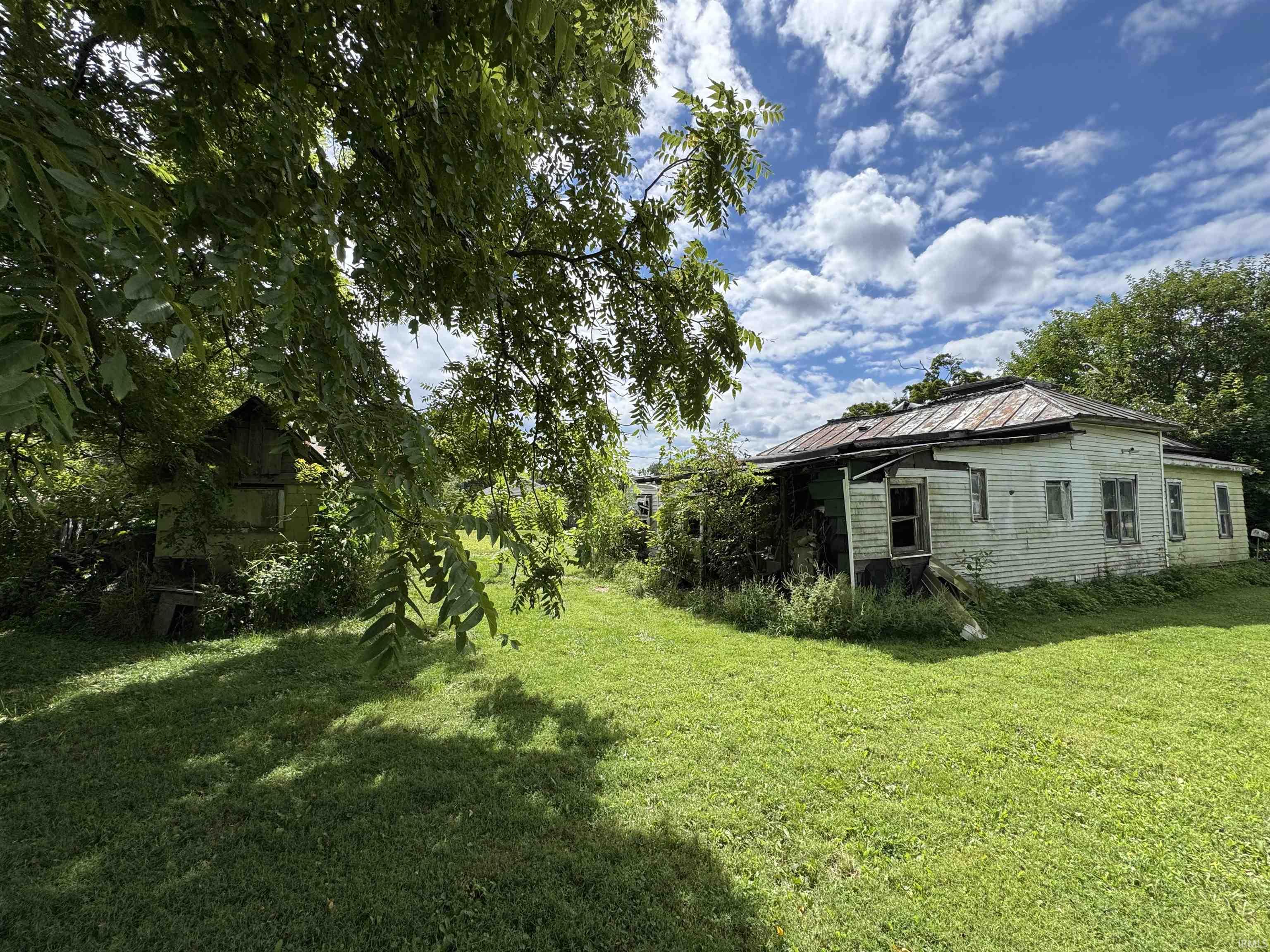 407 South Penn Street Fairmount, IN 46928 - Photo 3 of 4