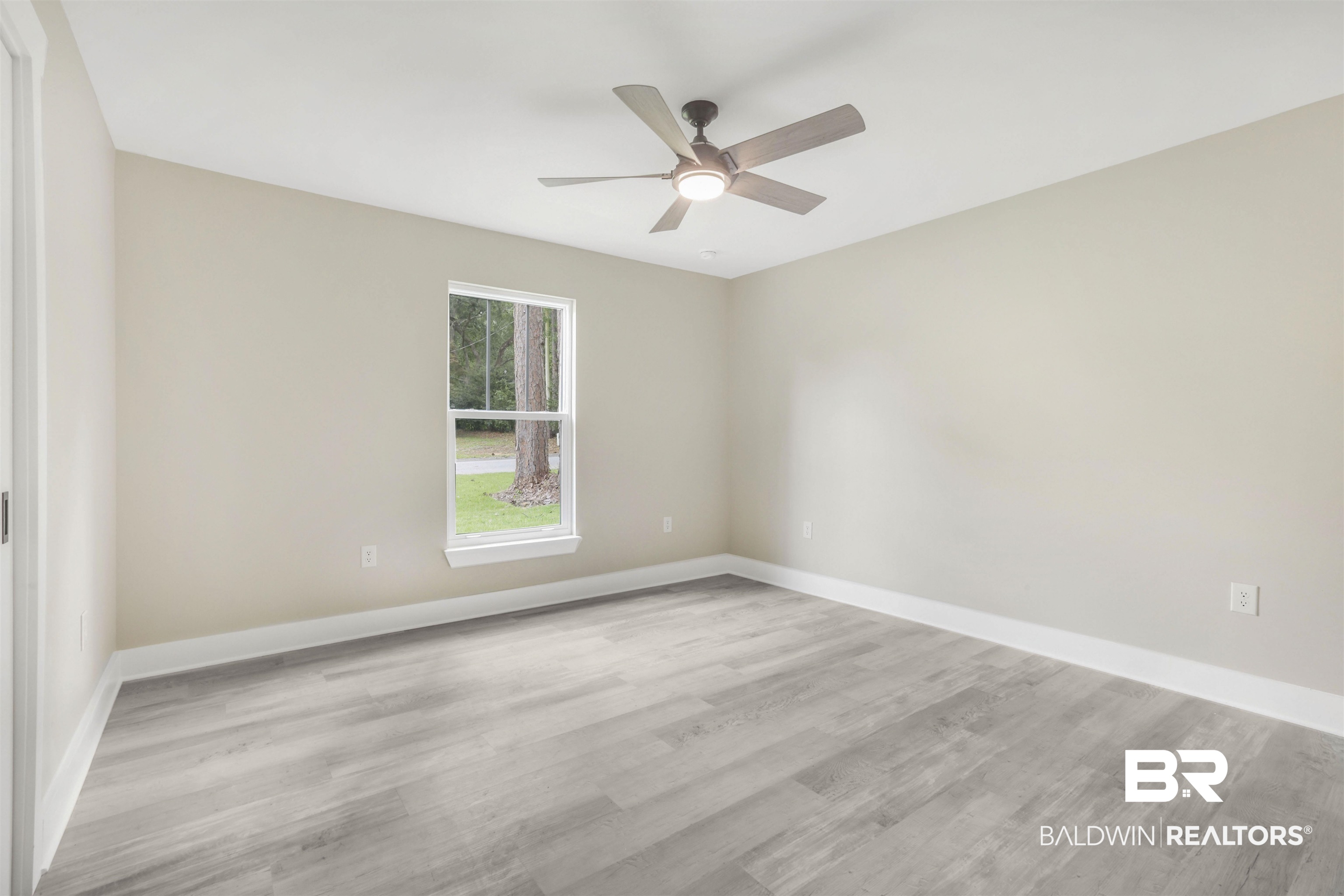 114 Michael Loop Daphne, AL 36526 - Photo 16 of 24