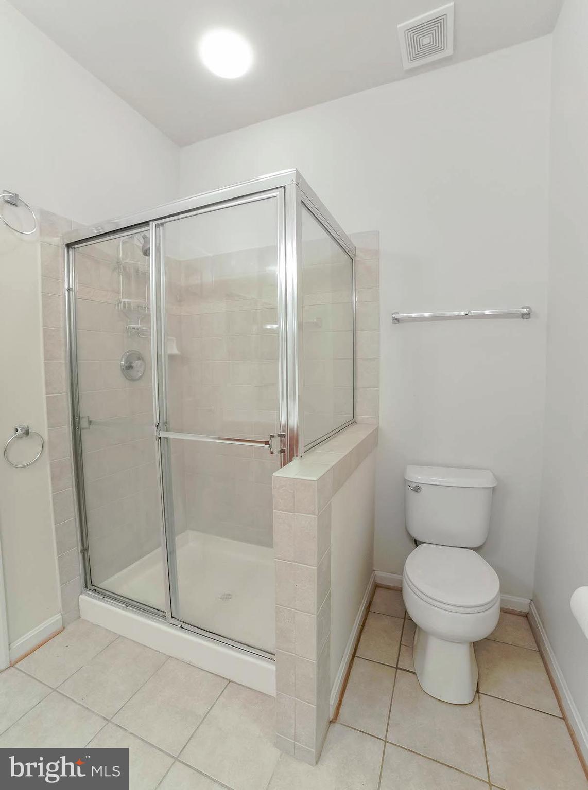 708 Ruxton Road, Unit 69 Solomons, MD 20629 - Photo 34 of 88 Primary Bath with Shower