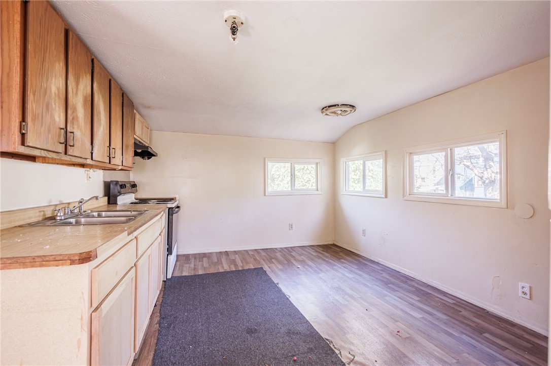 232 Lexington Avenue Rochester, NY 14613 - Photo 9 of 30 Gallery Image 9