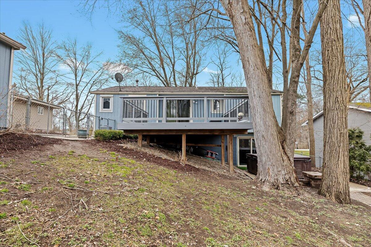 2894 Benstein Road Walled Lake, MI 48390 - Photo 7 of 33 A553CDDA-AAD6-46F9-8238-9F88C5165515