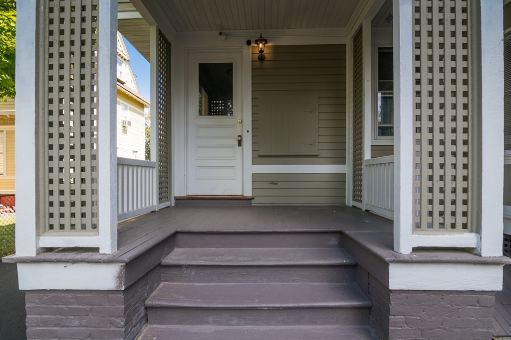 288 St James Avenue Springfield, MA 01109 - Photo 11 of 41