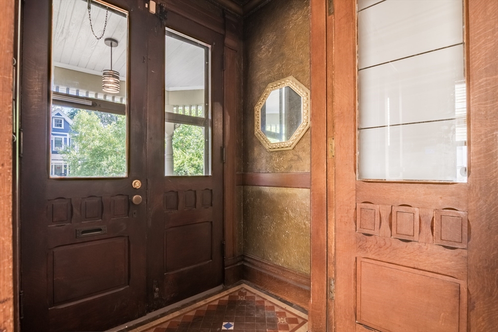 288 St James Avenue Springfield, MA 01109 - Photo 12 of 41