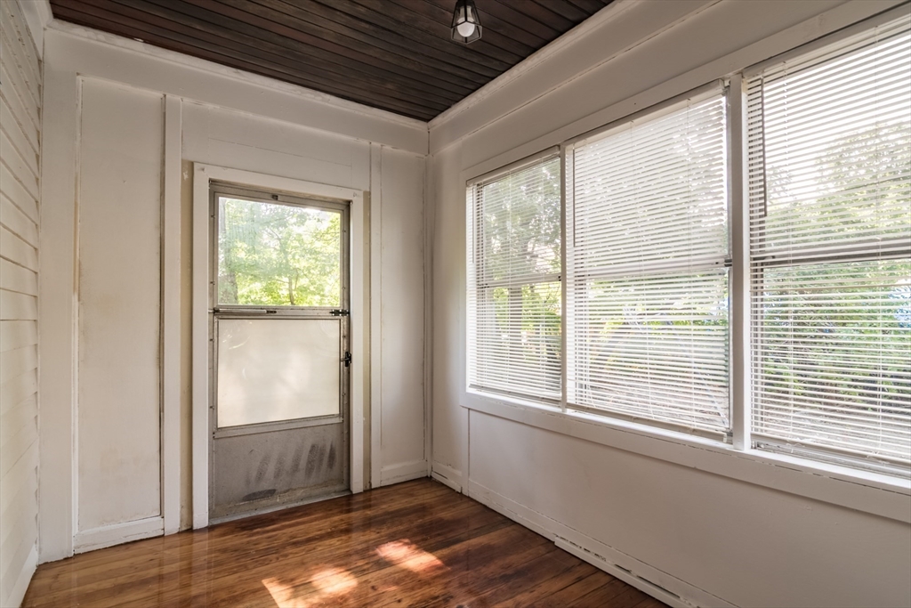 288 St James Avenue Springfield, MA 01109 - Photo 20 of 41