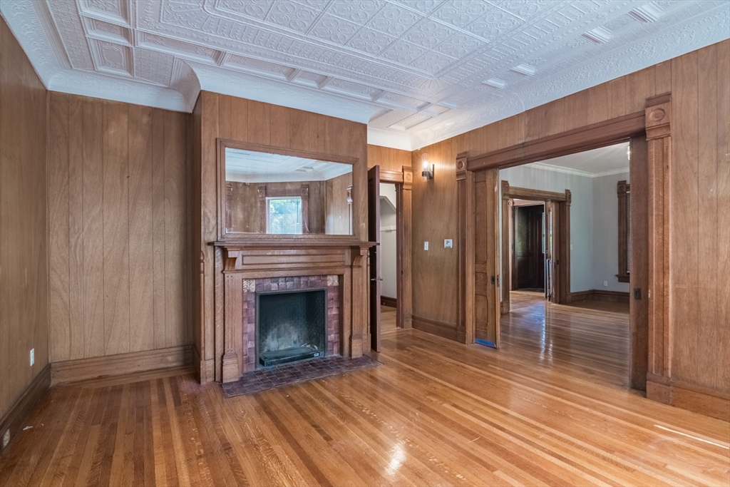 288 St James Avenue Springfield, MA 01109 - Photo 23 of 41