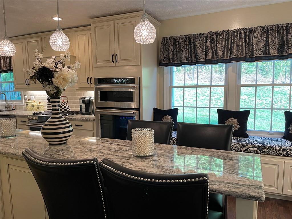 140 Rocky Ridge Road Bethel Park, PA 15102 - Photo 6 of 25 Gallery Image 6
