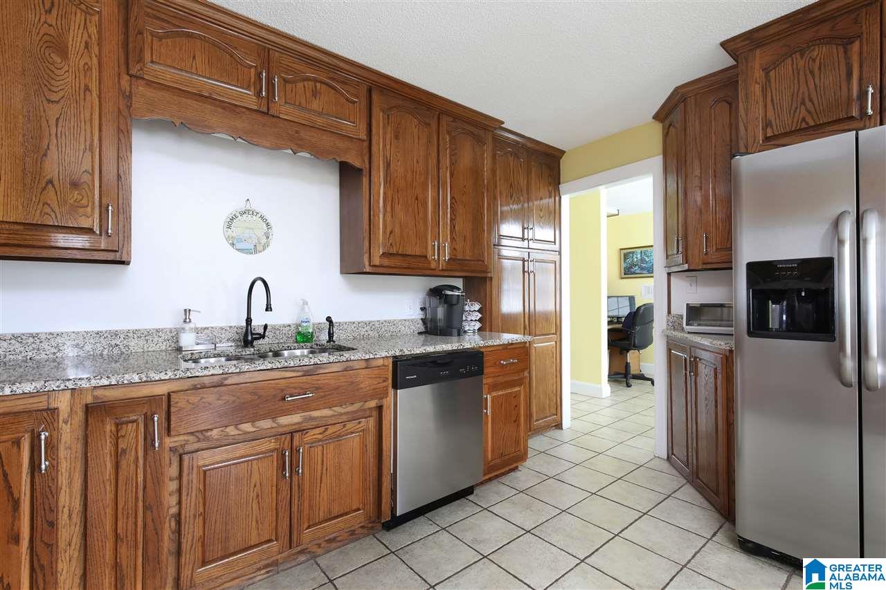 837 Old Warrior Road Sumiton, AL 35148 - Photo 12 of 27 Gallery Image 12