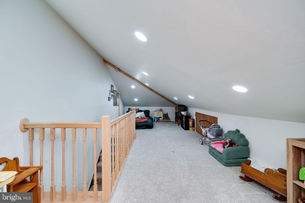 1119 New Holland Road Reading, PA 19607 - Photo 33 of 43