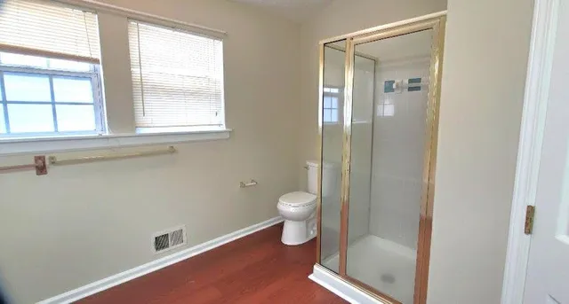 $1,995 | 4915 Lakebrooke Run, Stone Mountain, GA 30087