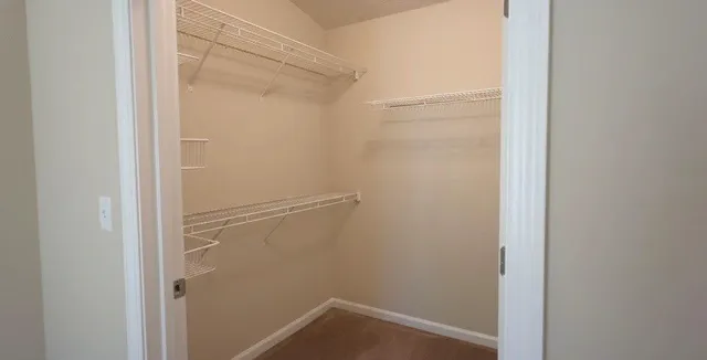 $1,995 | 4915 Lakebrooke Run, Stone Mountain, GA 30087