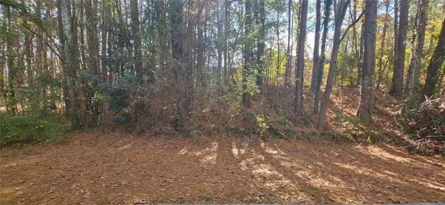 $1,995 | 4915 Lakebrooke Run, Stone Mountain, GA 30087