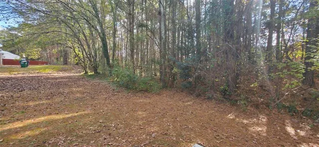 $1,995 | 4915 Lakebrooke Run, Stone Mountain, GA 30087