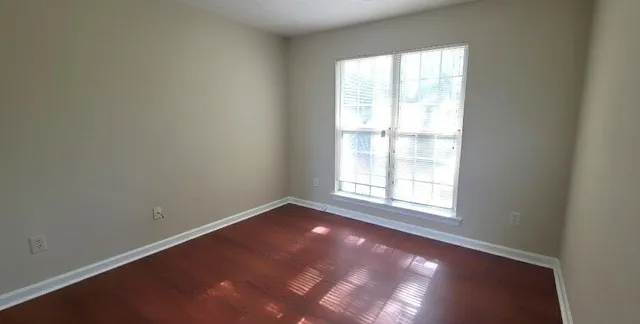 $1,995 | 4915 Lakebrooke Run, Stone Mountain, GA 30087