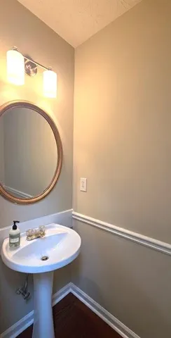 $1,995 | 4915 Lakebrooke Run, Stone Mountain, GA 30087