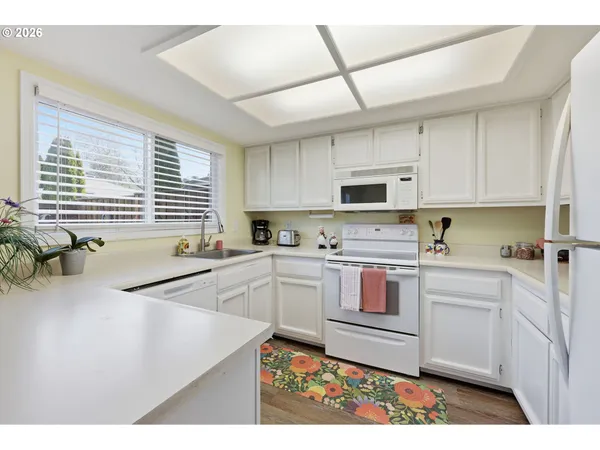 $314,900 | 8390 Southwest Mohawk Street, Tualatin, OR 97062