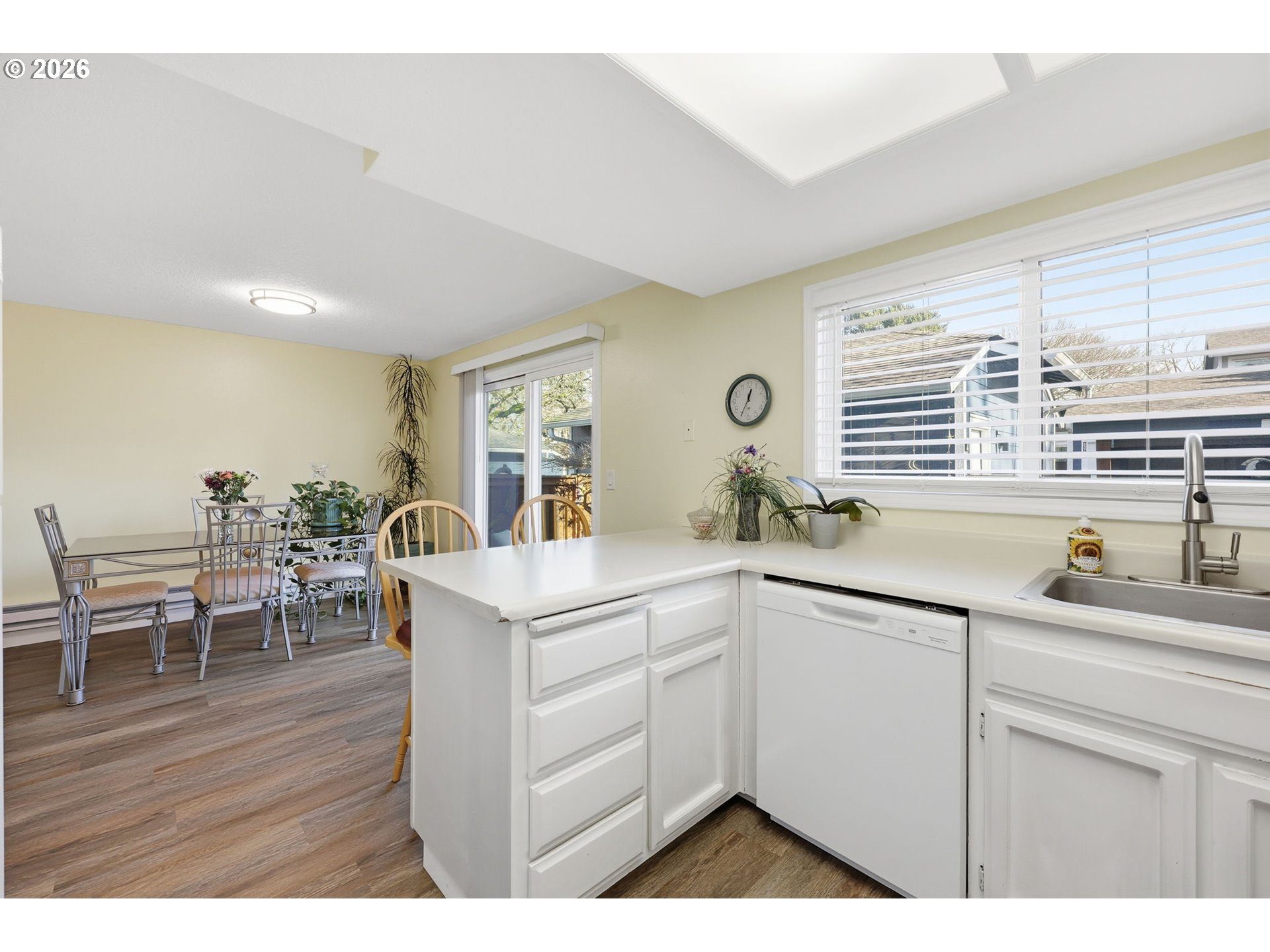 8390 Southwest Mohawk Street Tualatin, OR 97062 - Photo 9 of 22