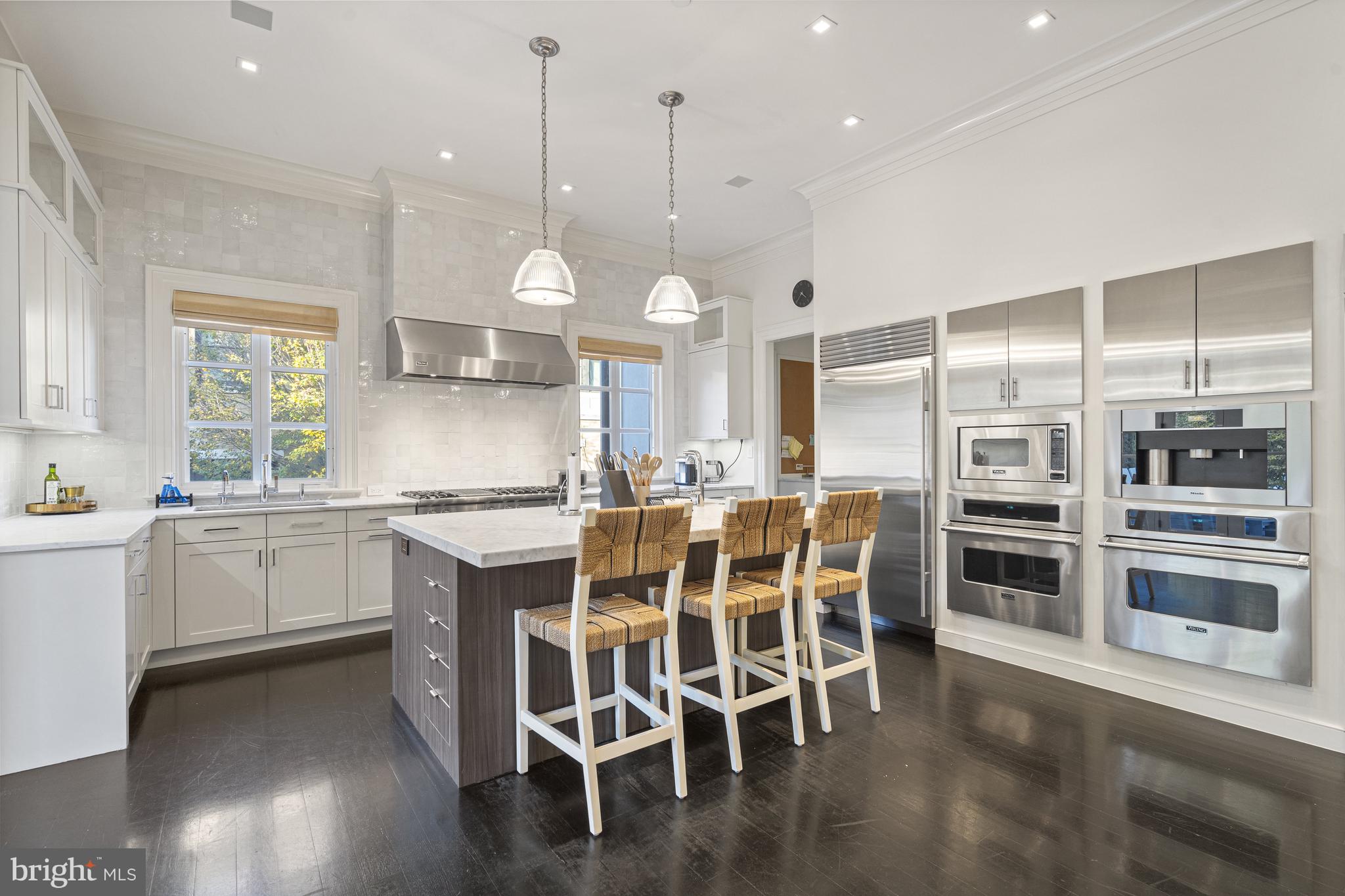 2109 Dunmore Lane Washington, DC 20007 - Photo 20 of 92 Gourmet Kitchen