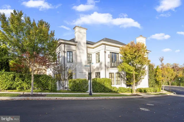 $9,995,000 | 2109 Dunmore Lane, Washington, DC 20007