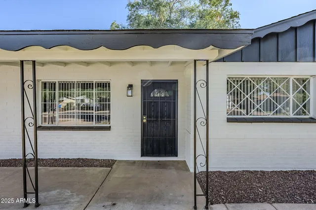 $359,000 | 2445 West Diana Avenue, Phoenix, AZ 85021