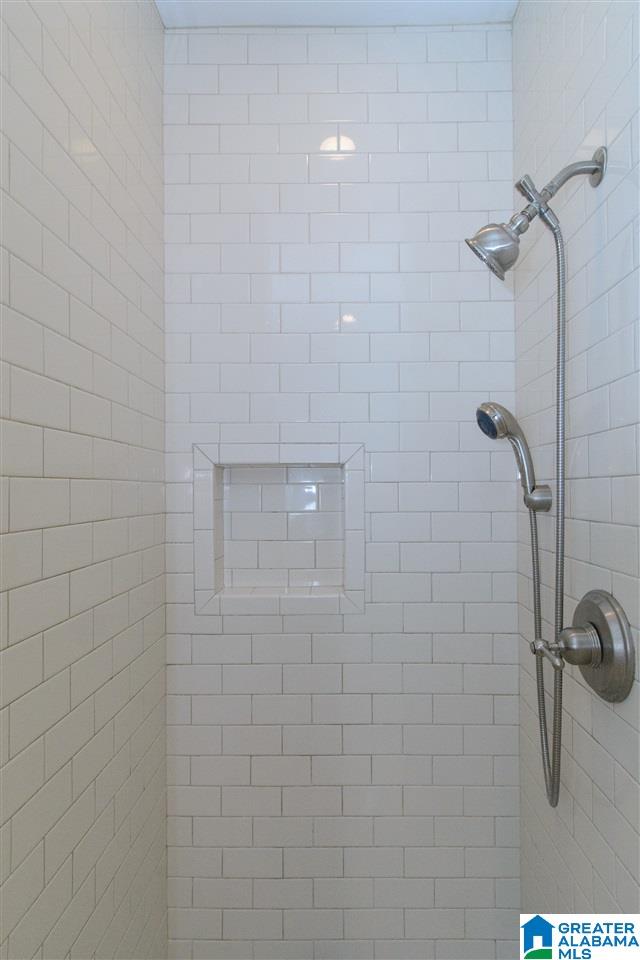 922 Irving Road Birmingham, AL 35209 - Photo 22 of 32
