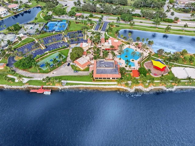 $949,000 | 3230 Southwest 194th Terrace, Miramar, FL 33029