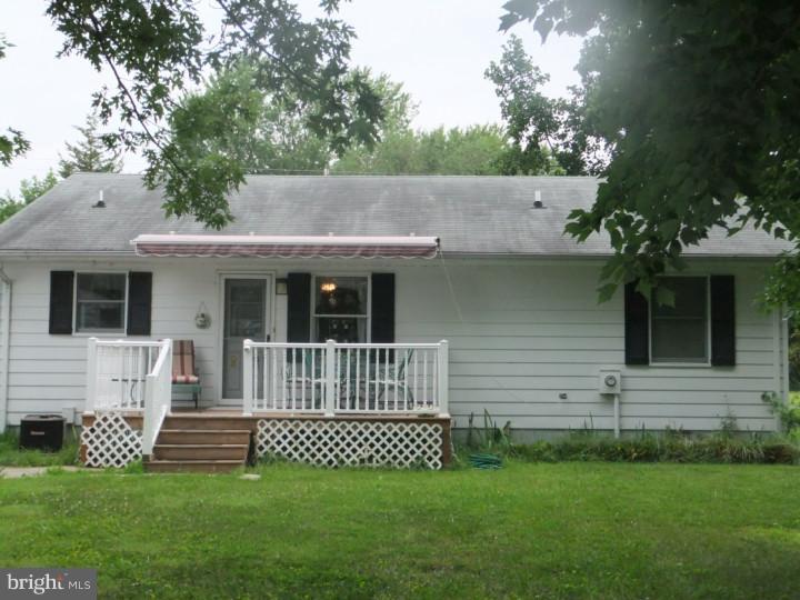 102 Chance Road Clayton, DE 19938 - Photo 6 of 11 Exterior Back