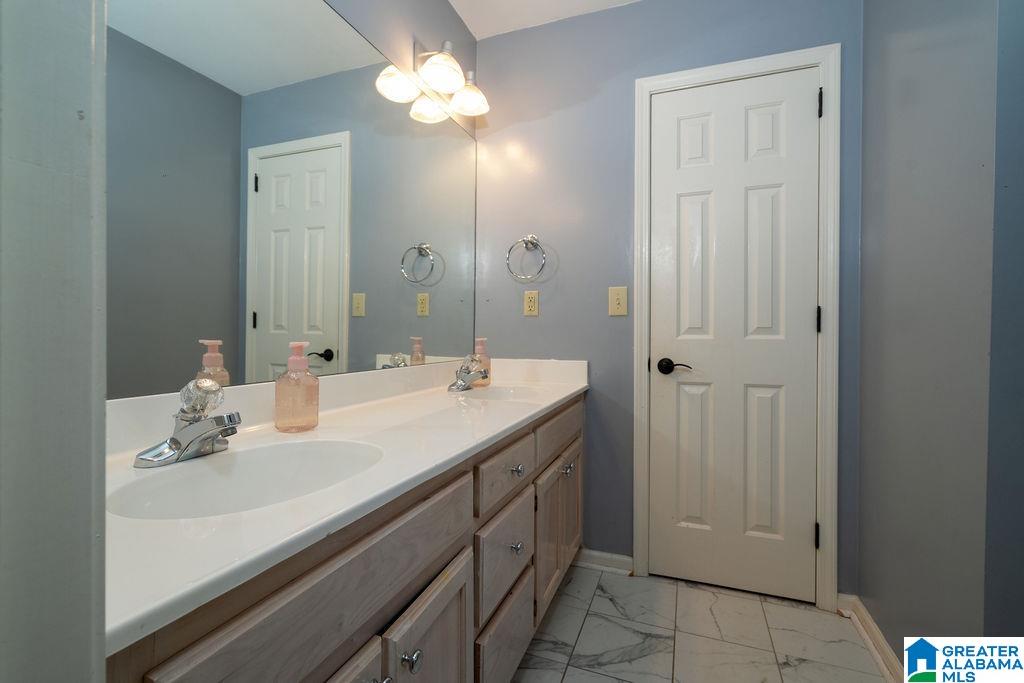 1125 Shadesmont Road Birmingham, AL 35226 - Photo 39 of 54