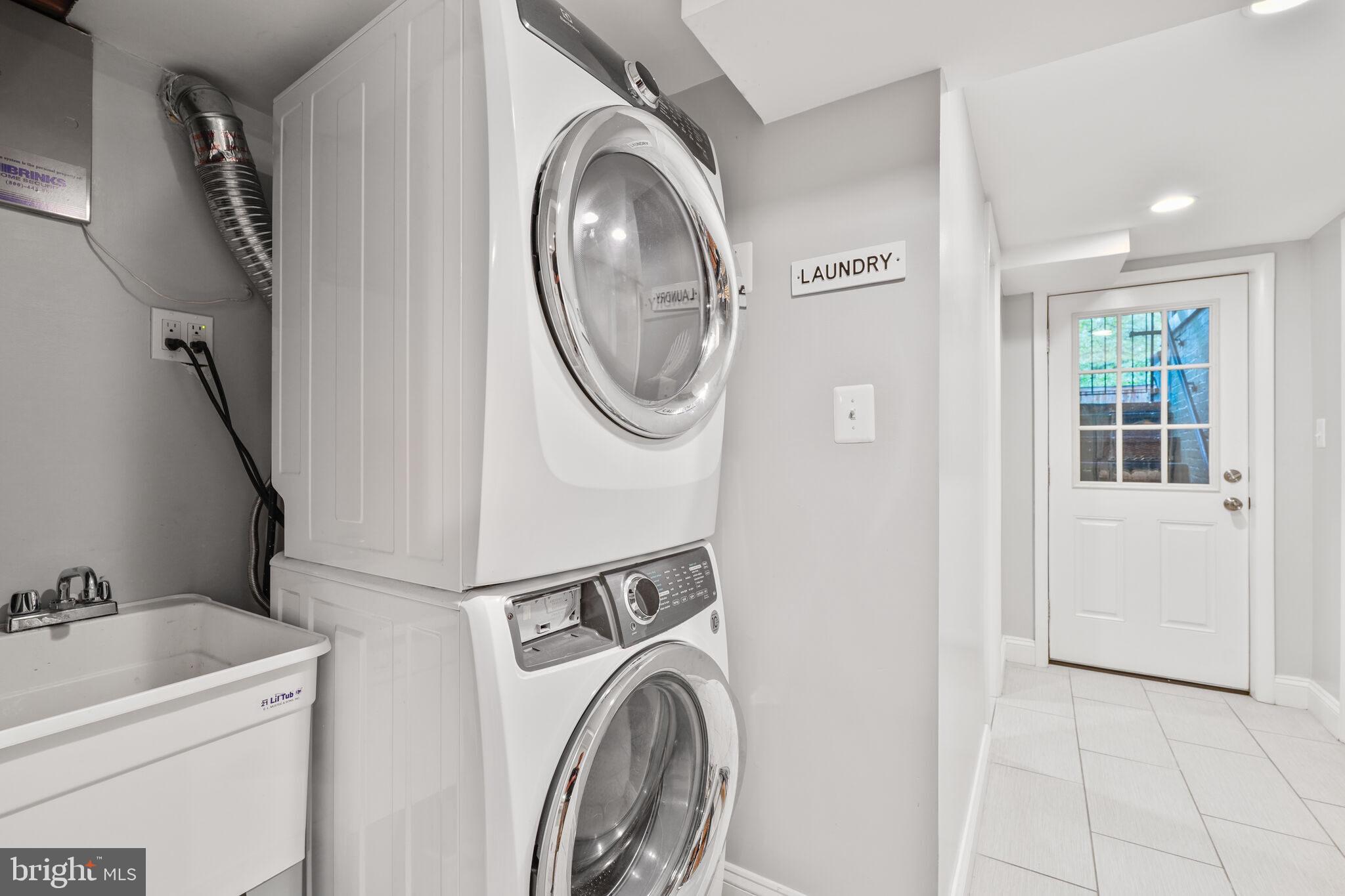 5442 Broad Branch Road Northwest Washington, DC 20015 - Photo 23 of 28 a utility room with dryer and washer