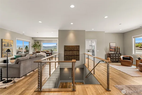 $1,399,000 | 854 Autumn Crest Drive, Wenatchee, WA 98801