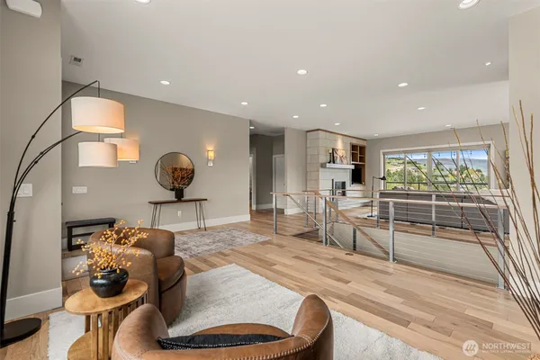 $1,399,000 | 854 Autumn Crest Drive, Wenatchee, WA 98801