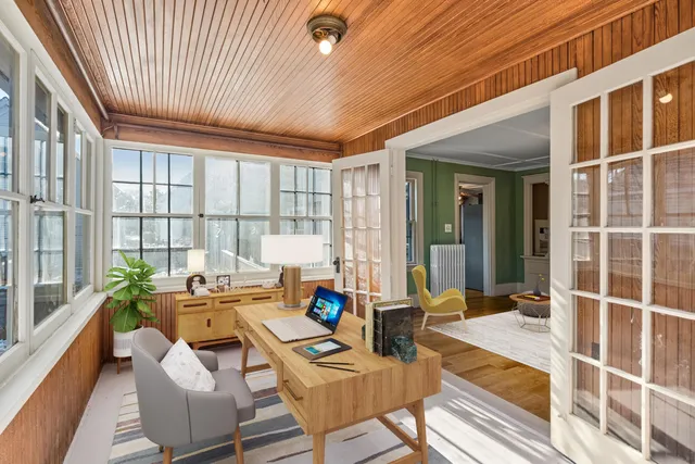 $350,000 | 84 Pleasant Street, Rockland, ME 04841