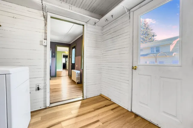 $350,000 | 84 Pleasant Street, Rockland, ME 04841