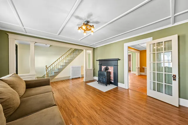 $350,000 | 84 Pleasant Street, Rockland, ME 04841