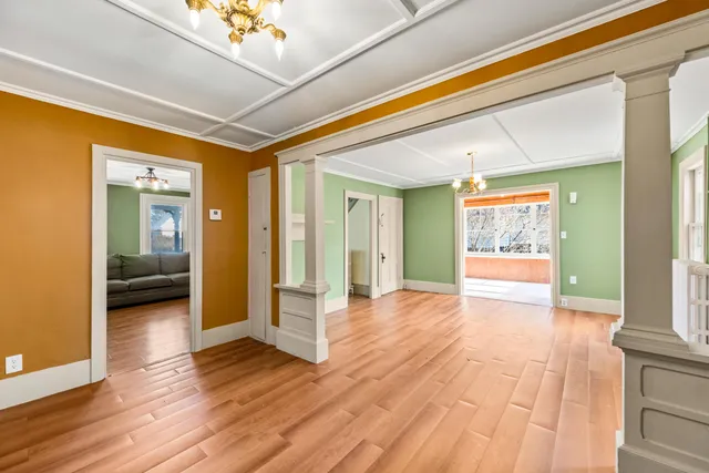 $350,000 | 84 Pleasant Street, Rockland, ME 04841