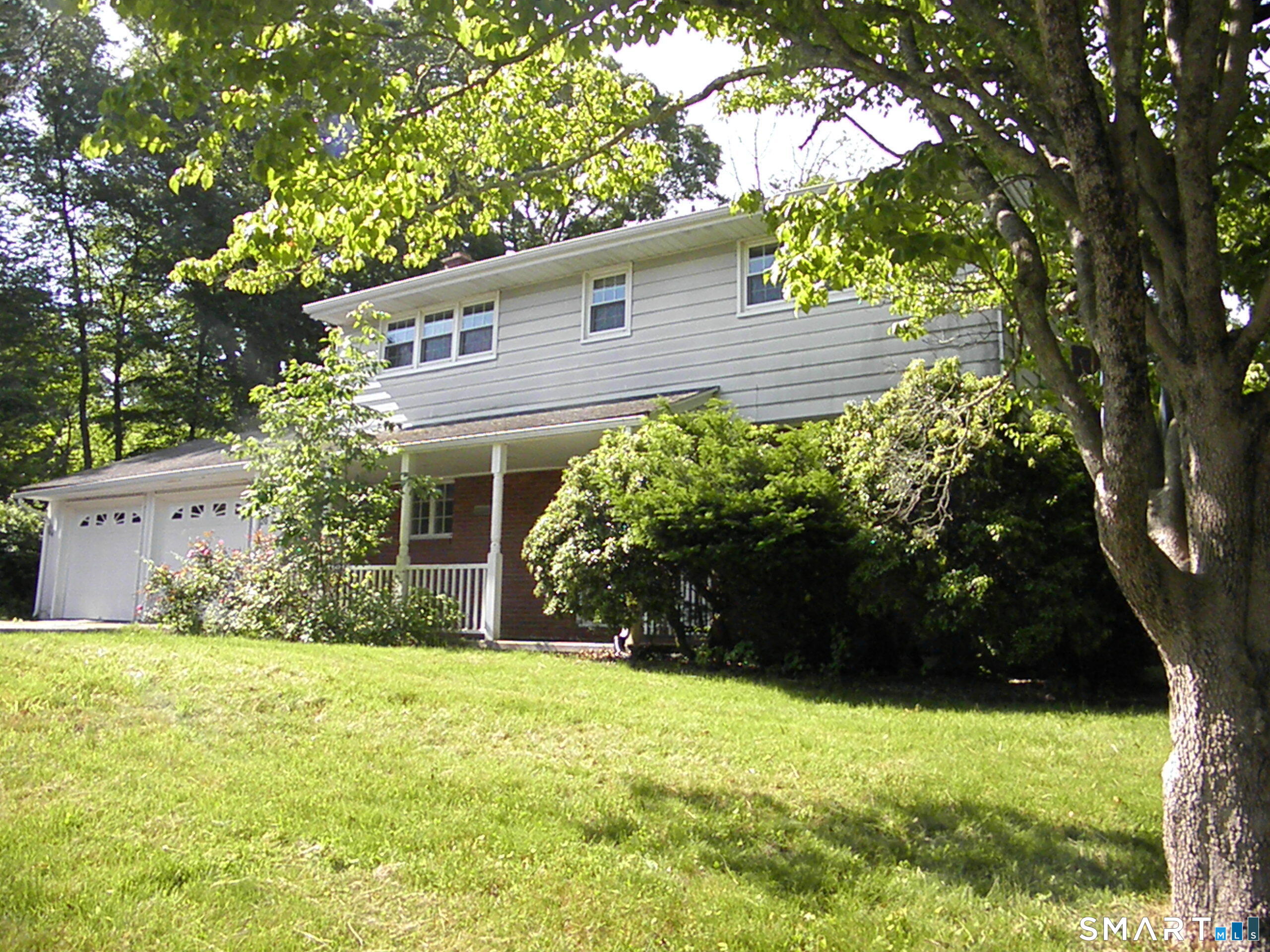 20 Maple Terrace Ledyard, CT 06339 - Photo 2 of 21
